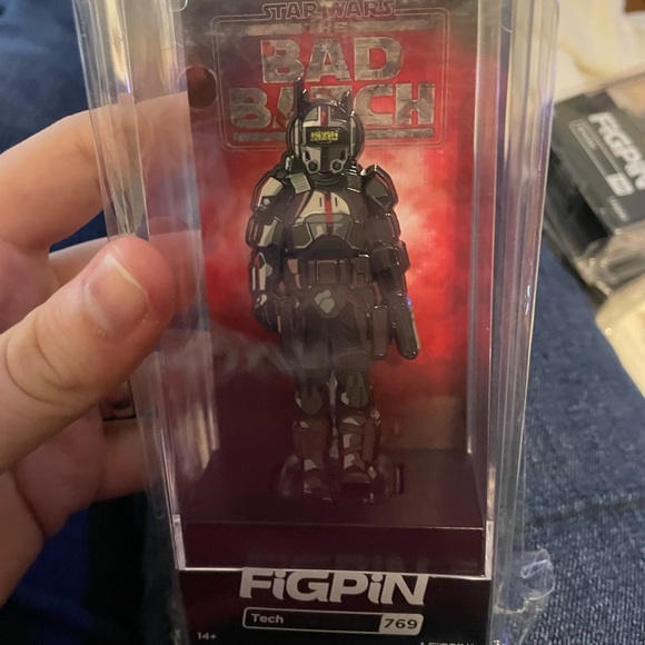 Star Wars The Bad Batch FigPin set - Picture 13 of 13